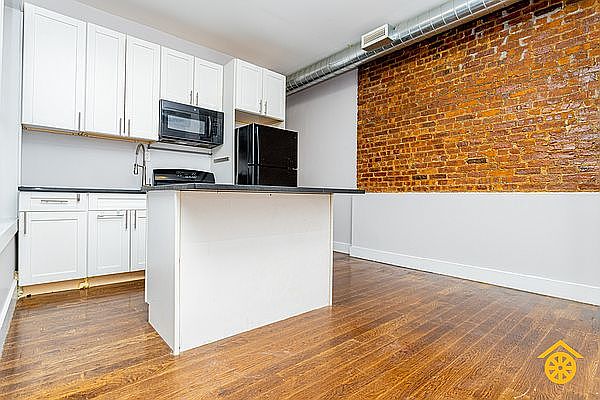 1st image of 694 Willoughby Ave #1