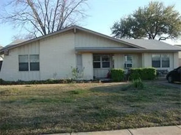 510 Sunset Dr, Garland, TX 75040