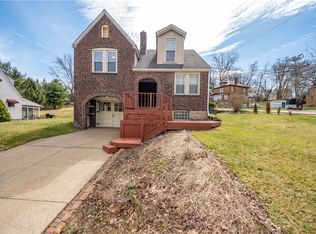 2551 S Park Rd, Bethel Park, PA