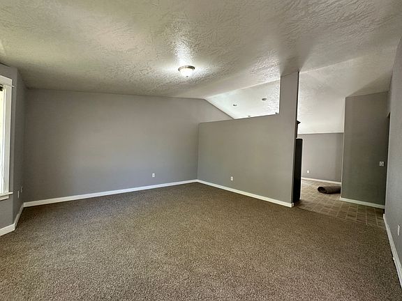 3rd image of 884 Trinity St NE