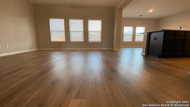 9310 Bennett Frst — Photo 6