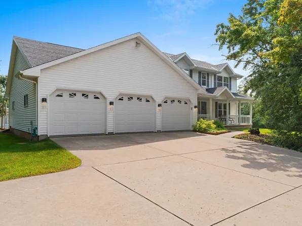 4415 Flagstone Ct, De Pere, WI 54115