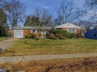 104 Country Club Dr, Newark, DE 19711