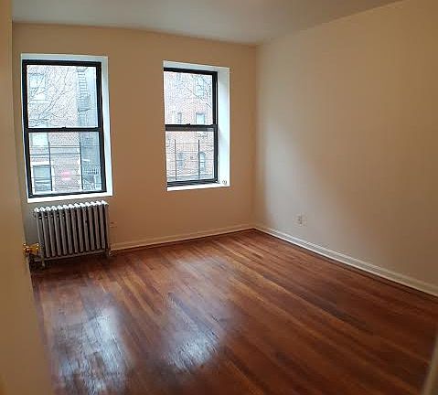 3rd image of 550 Ocean Ave APT 1E