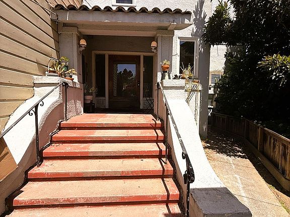 2nd image of 5634 College Ave #4