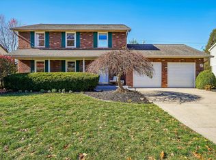 247 Baker Lake Dr, Westerville, OH 43081