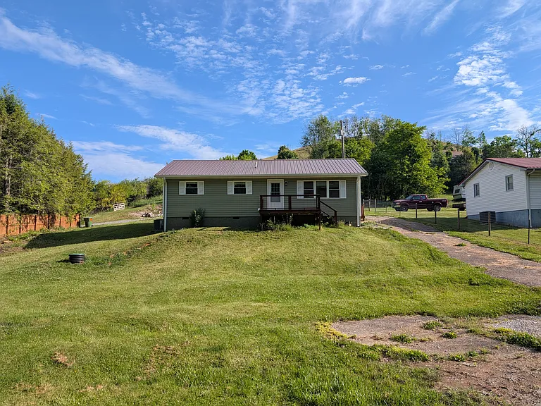 879 Poor Farm Rd — Photo 20