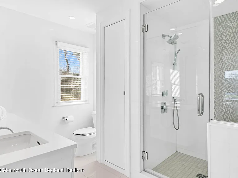 1 Horatius Way — Photo 13