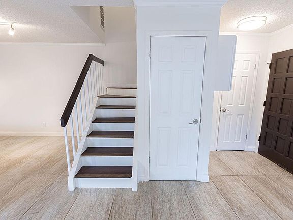 5th image of 14800 Enterprise Dr APT 11C