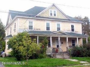 8 Courtland Pl, Pittsfield, MA 01201