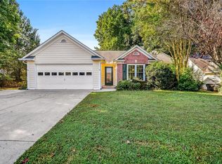 520 Avalon Forest Dr NW, Lawrenceville, GA 30044