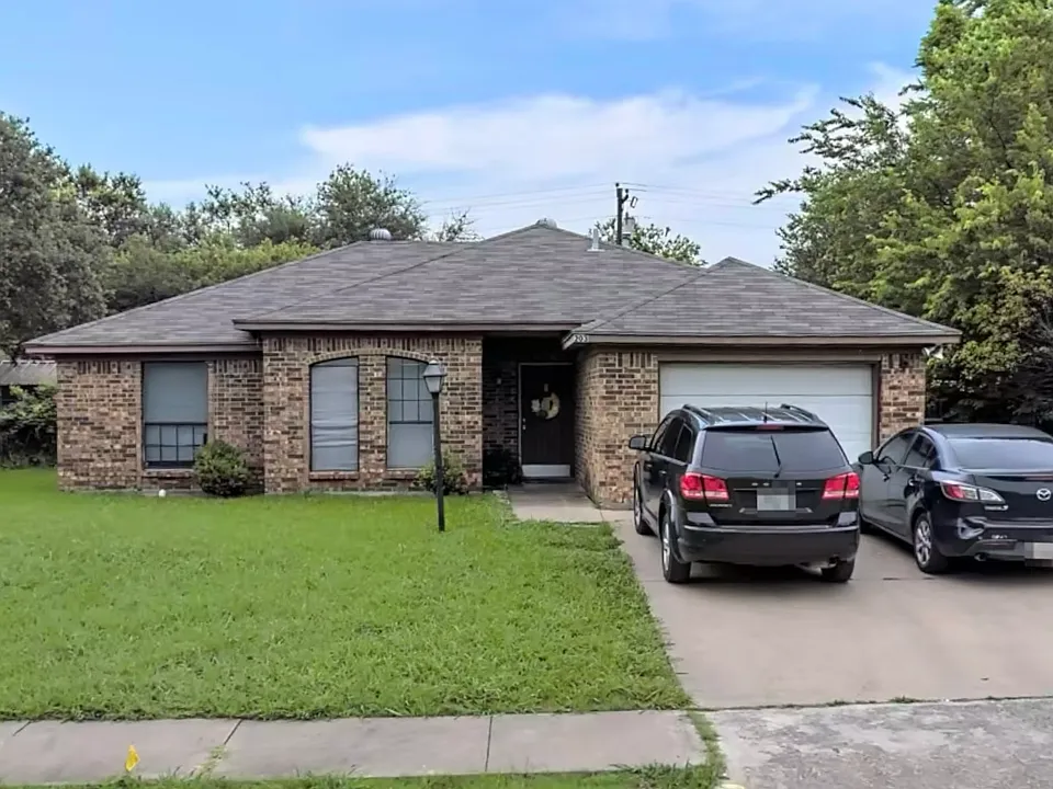 203 Mesa Wood Dr