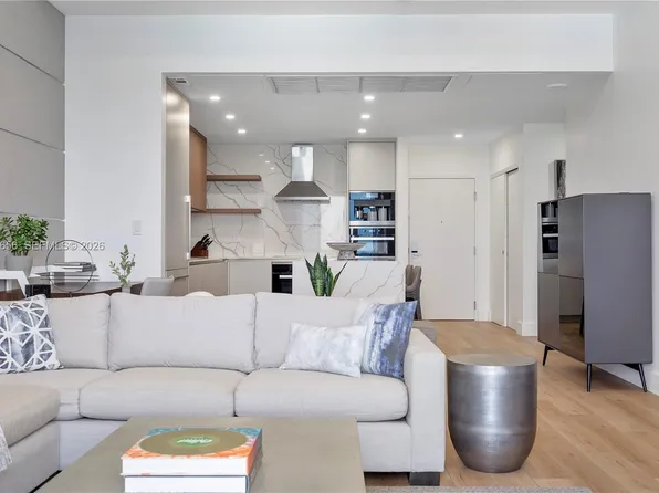 2301 Collins Ave APT 1633, Miami Beach, FL 33139