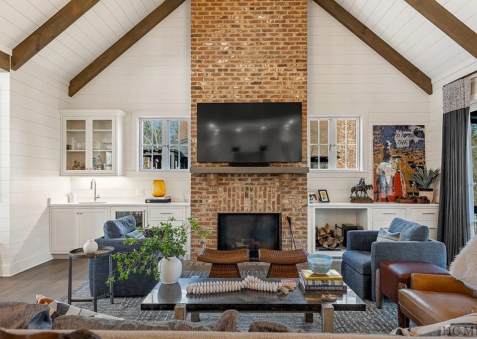 197 Jupiter Ln, Cashiers, NC 28717 Zillow