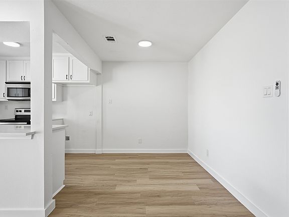 5th image of 5709 Ranchogrande Dr