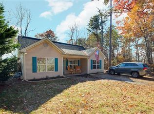 6820 Sawnee Way, Gainesville, GA 30506