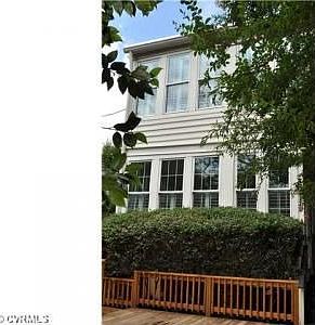 4th image of 3235 Kensington Ave