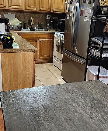 3rd image of 7830 Aaron Dr