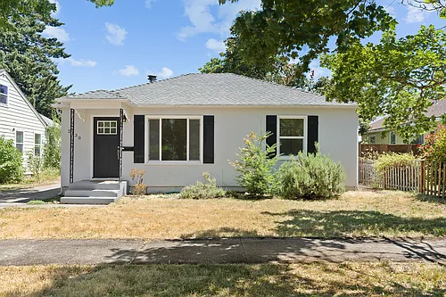 2130 Berry St SE Photo 1