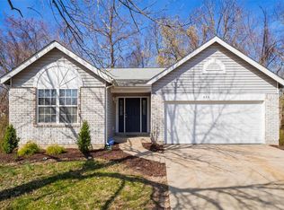 115 Cheshire Dr, Fairview Heights, IL 62208