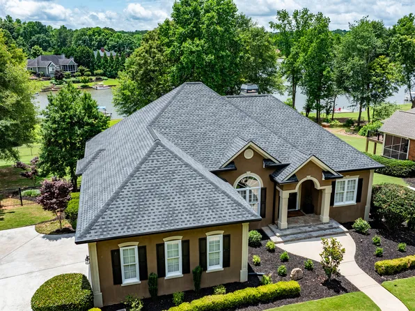 120 Bay Dr, Newnan, GA 30263