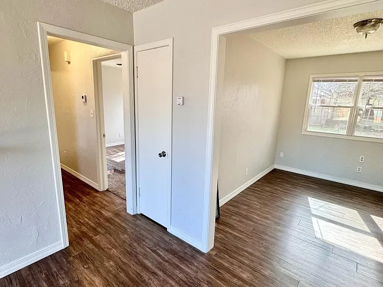 1812 Brighton Ave — Photo 15