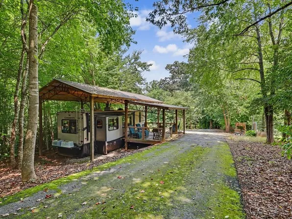 282 Low Gap Rd, Hayesville, NC 28904