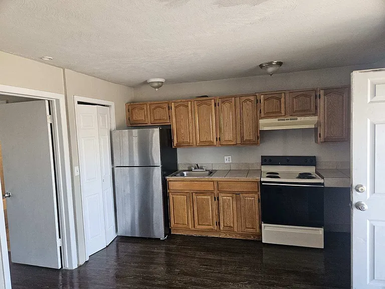 1474 Xenia St #2 — Photo 1