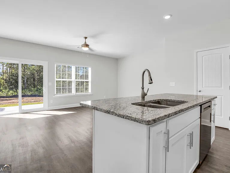 474 Sandbar Ln — Photo 16