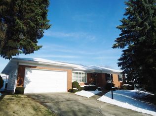 9 Terrace Dr, Wyoming, PA 18644