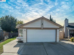 30 Hawthorne Dr, Tracy, CA 95376