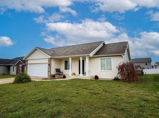 2650 Stonecrop Rd, Huntertown, IN 46748