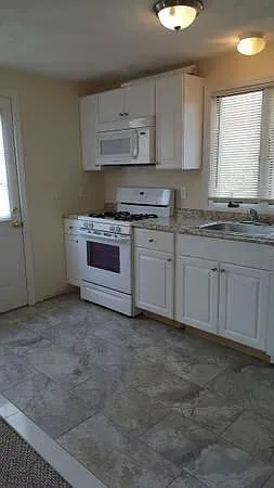 33 Neponset St Photo 1