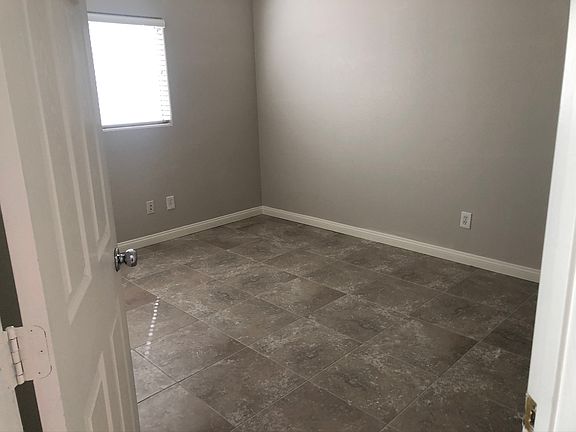 4th image of 8192 Blue Hope Diamond Ln