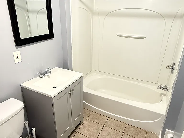 65 Madison St #3 — Photo 5
