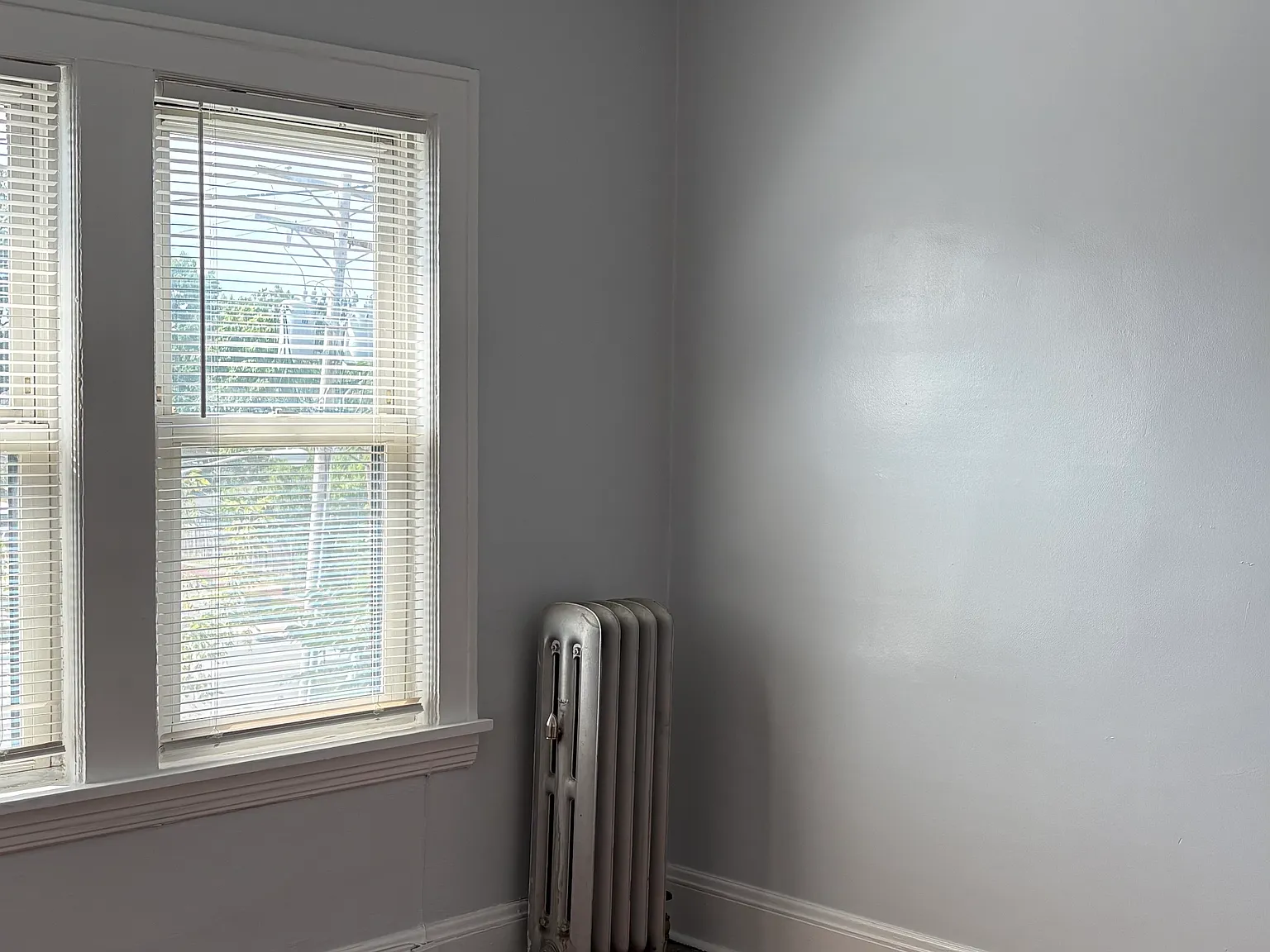 2 bed, 900 sqft, $1,200 — Photo 4