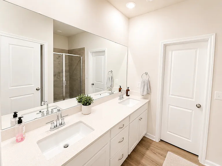 112 Holly Oak Ct — Photo 12