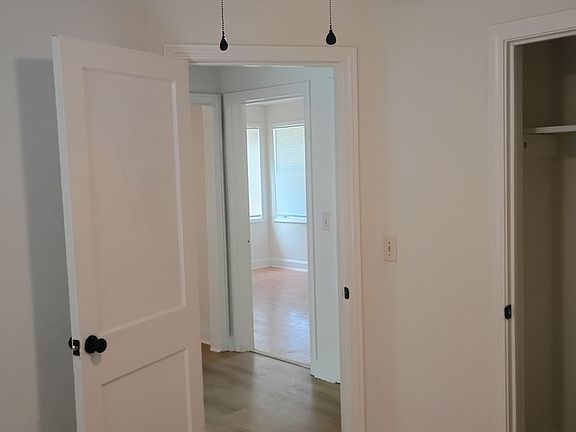 4th image of 1416-1418 Kinderway Ave #1416