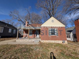 2304 E 72nd St, Kansas City, MO 64132