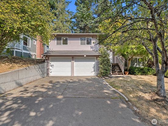 2320 NE 102nd Street, Seattle, WA 98125