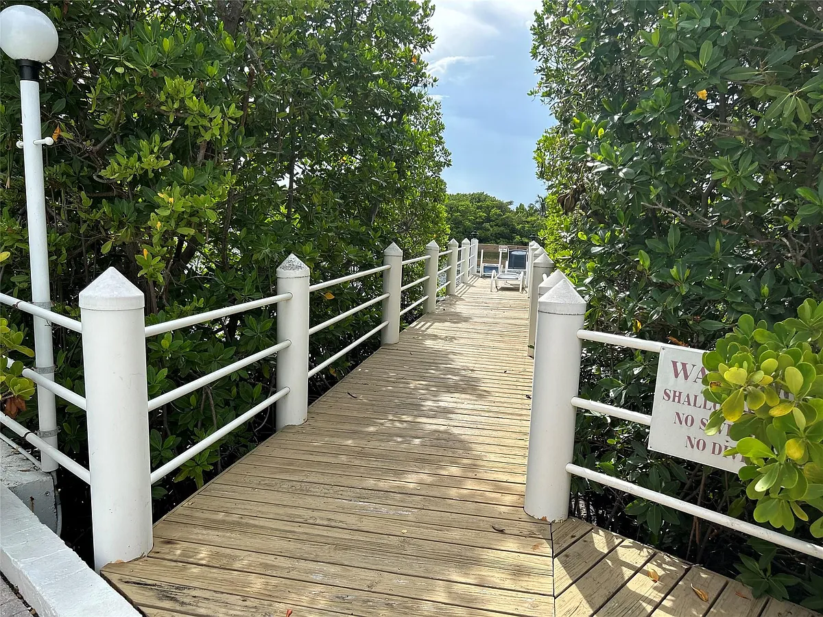 Building Photo - 3601 S Ocean Blvd #503