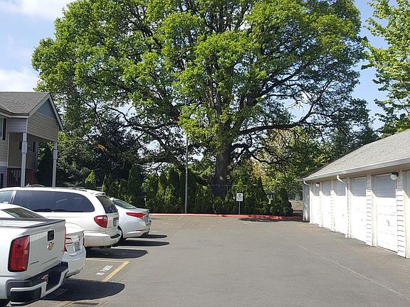 3rd image of 3400 NE 66th Ave #C5