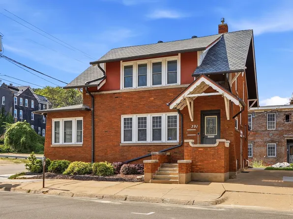 391 W 12th St, Dubuque, IA 52001
