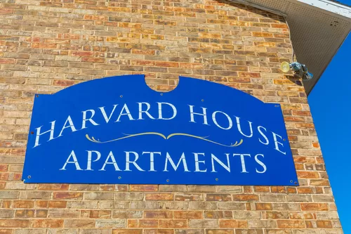 Harvard House Photo 1