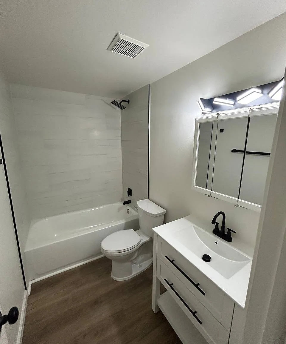 3 bed, $1,500 — Photo 2
