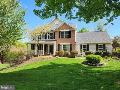 655 Downhill Dr, Westminster, MD 21157