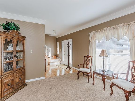3rd image of 5702 Briarwood Estates Dr
