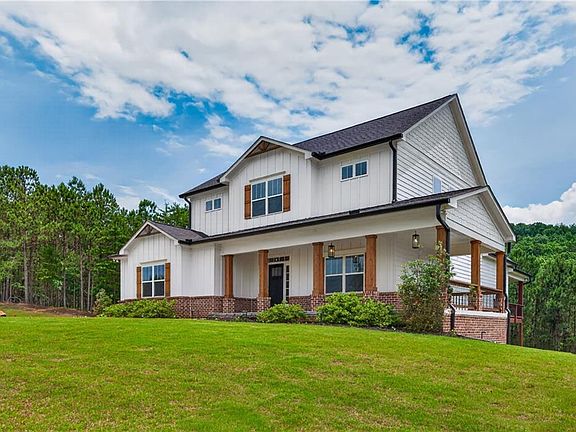 2nd image of 548 Stoneledge Rd