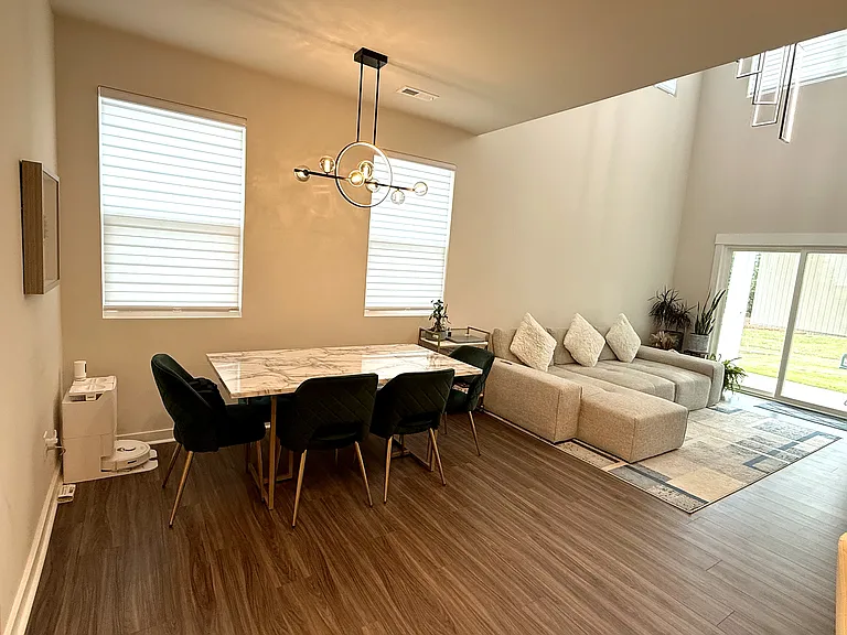 9451 Munsing Dr — Photo 11