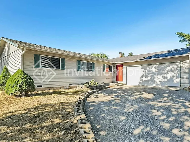 12428 42nd Ave NE — Photo 1